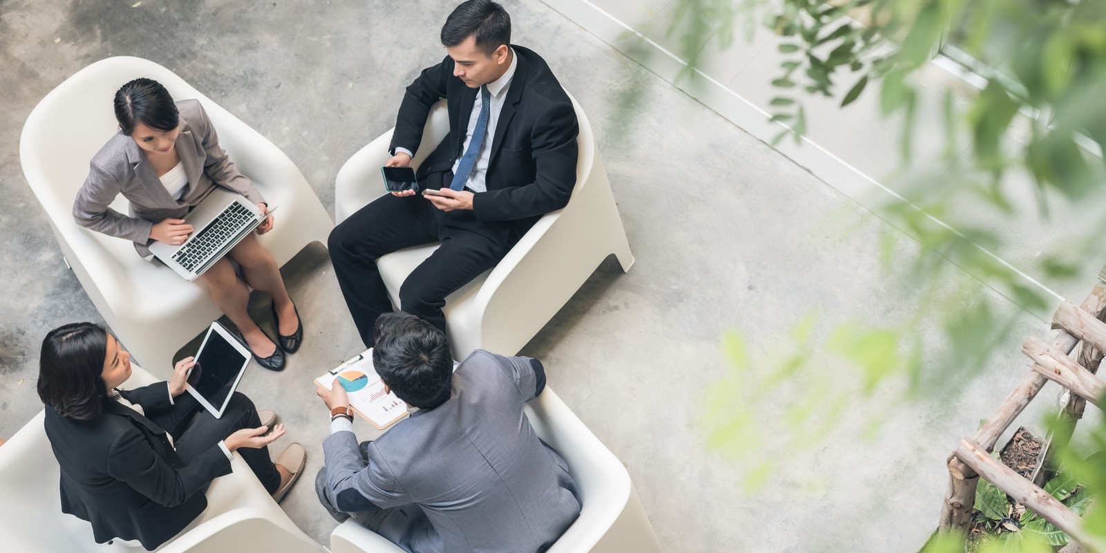 美股异动 | Trade Desk(TTD.US)盘前大跌33% CEO预警大型广告客户受关税冲击