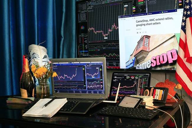 “粤讲粤精彩”主题曲《声音里的光》MV发布