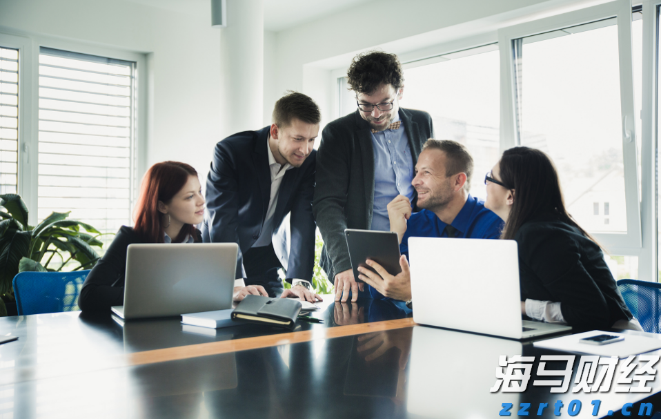 A股午评 | 沪指半日跌0.17% 大金融再冲锋 资源股集体走弱