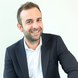 不是生死时速，而是“大展鸿图”！看他们如何让鸵鸟“C位出道”